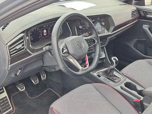 Used 2024 Volkswagen Jetta GLI 40th Anniversary Edition FWD image 9