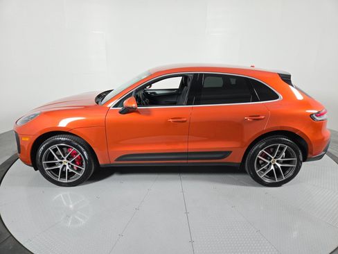 Used 2022 Porsche Macan S AWD/4WD image 32