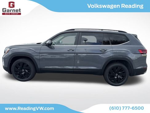 New 2026 Volkswagen Atlas SE image 2