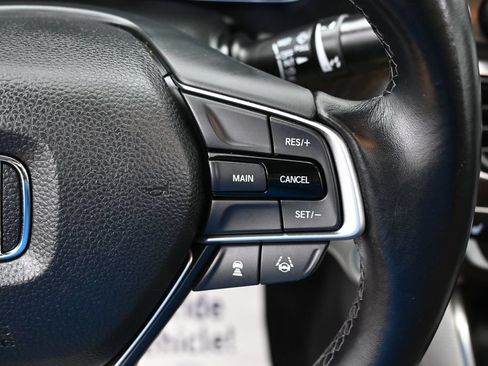 Used 2018 Honda Accord EX-L image 20