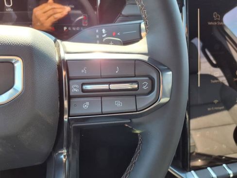 New 2025 GMC Acadia AT4 w/ LPO, All-Weather Package image 16