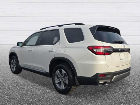 New 2026 Honda Pilot EX-L image 3