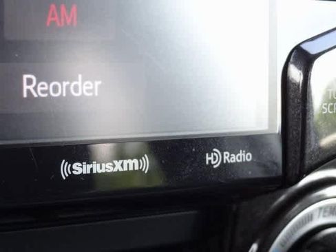 Used 2024 Toyota 4Runner TRD Off-Road Premium image 32