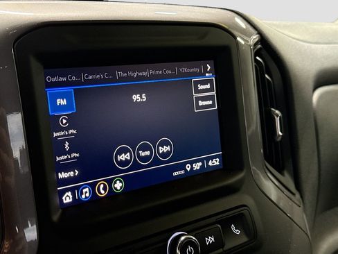 Used 2022 Chevrolet Silverado 1500 Custom image 14