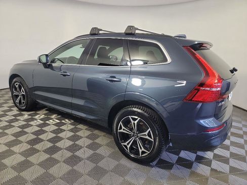 Used 2022 Volvo XC60 B5 Momentum w/ Advanced Package image 11
