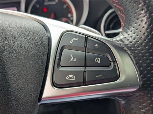 Used 2017 Mercedes-Benz SLC 43 AMG image 12