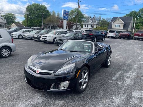 Used 2007 Saturn Sky Red Line RWD image 2