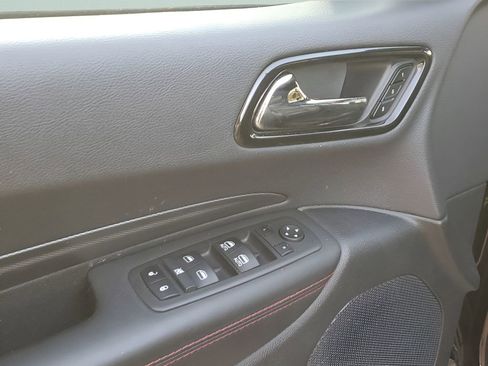 Used 2024 Dodge Durango GT image 43