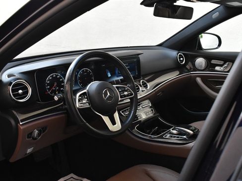 Used 2020 Mercedes-Benz E 350 4MATIC Sedan image 12