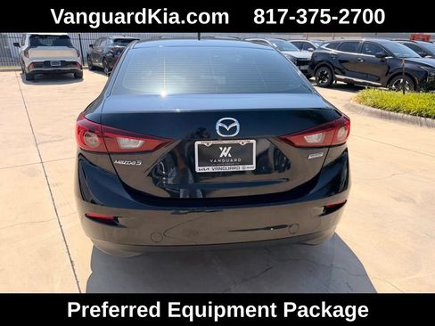 Used 2018 MAZDA MAZDA3 Sport w/ Preferred Equipment Package FWD image 3