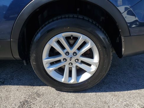 Used 2017 Ford Explorer FWD image 29