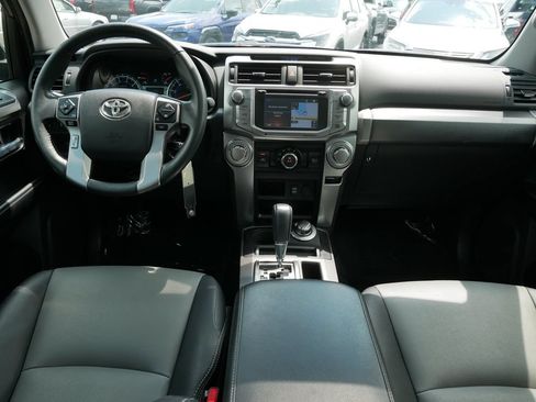 Used 2016 Toyota 4Runner SR5 Premium AWD/4WD image 14