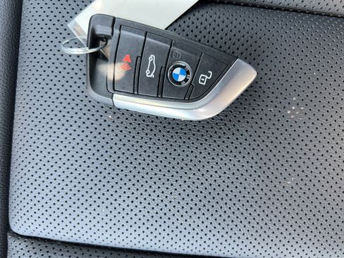 Certified 2025 BMW 230i Coupe RWD image 36