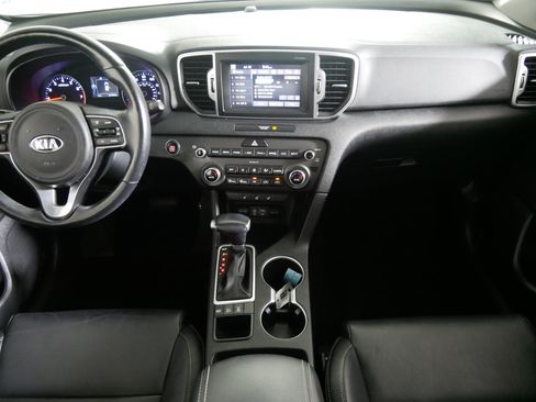 Used 2017 Kia Sportage EX w/ EX Premium Package AWD/4WD image 10