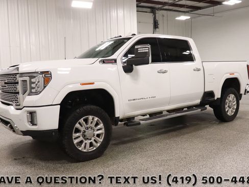 Used 2020 GMC Sierra 2500 Denali w/ Denali Ultimate Package AWD/4WD image 1