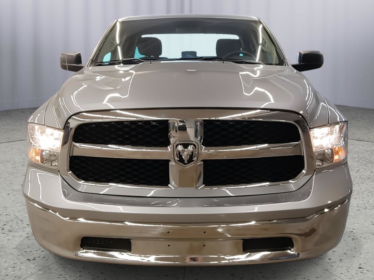 Used 2024 RAM 1500 Classic SLT AWD/4WD image 2