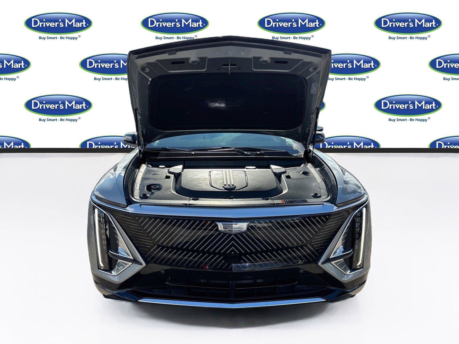 Used 2024 Cadillac Lyriq Tech RWD image 32