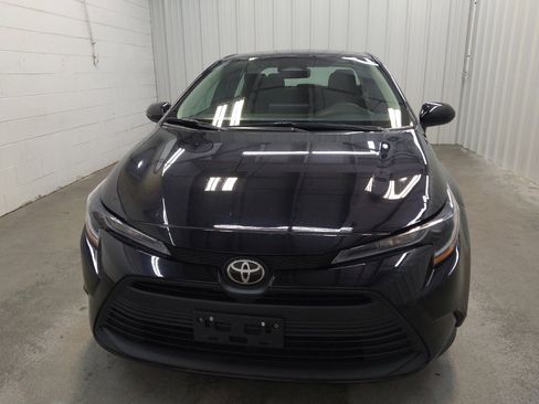 Used 2024 Toyota Corolla LE FWD image 15