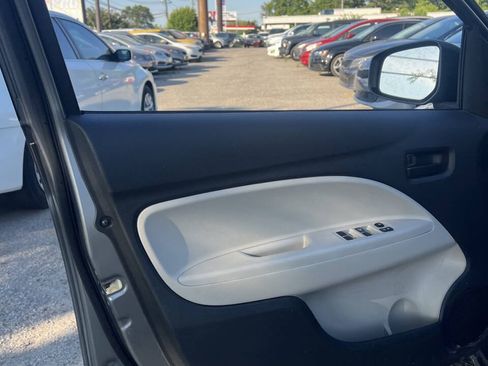 Used 2017 Mitsubishi Mirage G4 ES FWD image 9