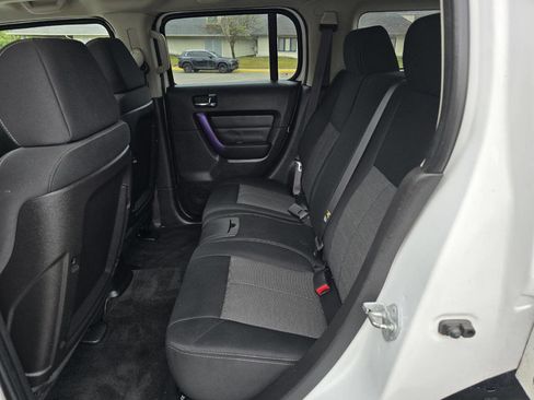 Used 2007 HUMMER H3 image 16