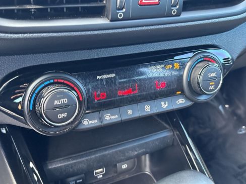Certified 2024 Kia Forte GT-Line FWD image 16
