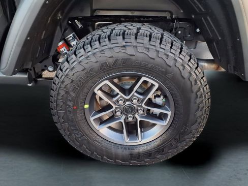 New 2026 Jeep Gladiator Mojave AWD/4WD image 10