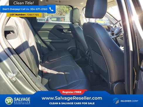 Used 2017 Jaguar F-PACE Prestige image 15