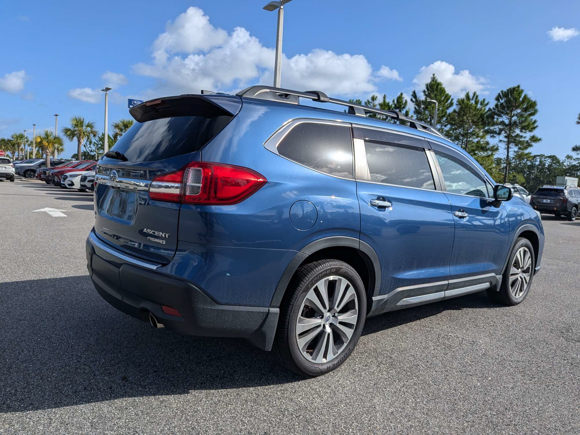 Used 2022 Subaru Ascent Touring AWD/4WD image 4
