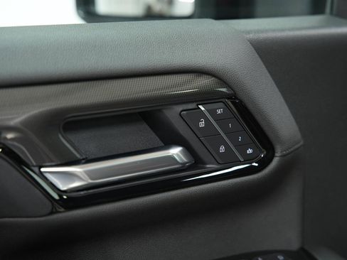 New 2026 GMC Sierra 2500 AT4 w/ AT4 Premium Plus Package image 25