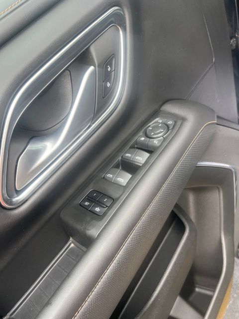 Used 2022 GMC Yukon AT4 w/ Max Trailering Package AWD/4WD image 27