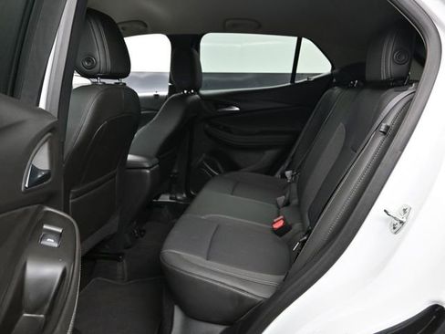 Used 2025 Buick Encore GX Preferred image 21