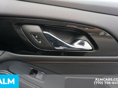 Used 2023 Chevrolet Traverse RS w/ LPO, Floor Liner Package FWD image 47