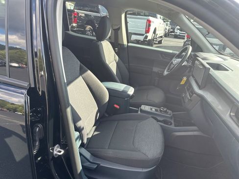 New 2025 Ford Maverick XL FWD image 13