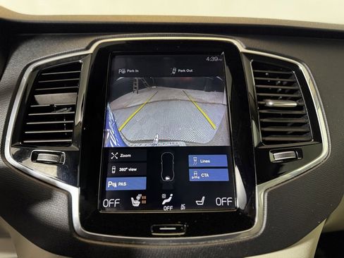 Used 2018 Volvo XC90 T6 Momentum w/ Convenience Package image 19