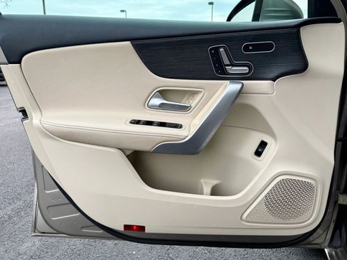 Used 2019 Mercedes-Benz A 220 4MATIC image 29