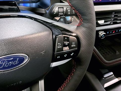 Used 2025 Ford Explorer ST w/ Sun And Sound Package image 21