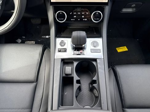 New 2026 Jaguar F-PACE R-Dynamic S image 24