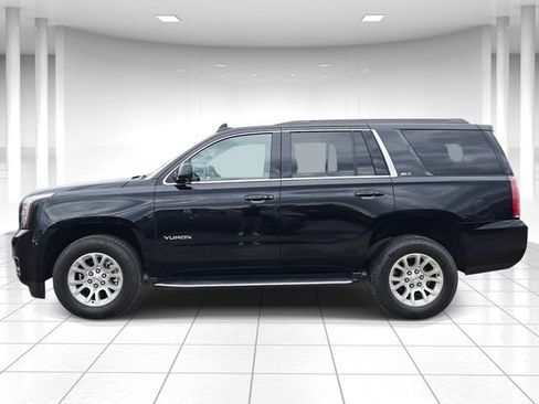 Used 2019 GMC Yukon SLT AWD/4WD image 2