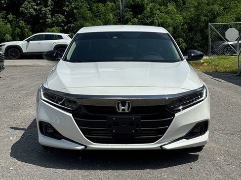 Used 2022 Honda Accord Sport Special Edition image 10
