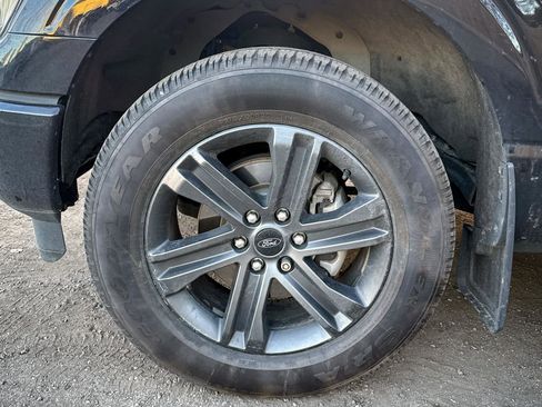 Used 2021 Ford F150 Lariat w/ Equipment Group 502A High image 3