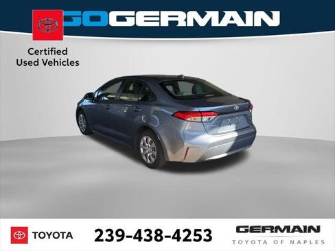 Certified 2022 Toyota Corolla LE image 4