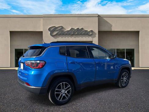Used 2019 Jeep Compass Latitude w/ Popular Equipment Group image 3