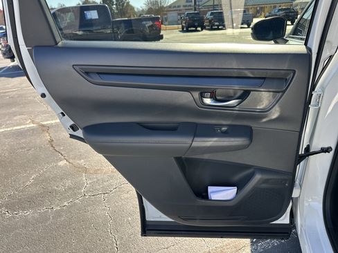 Used 2023 Honda CR-V Sport image 22