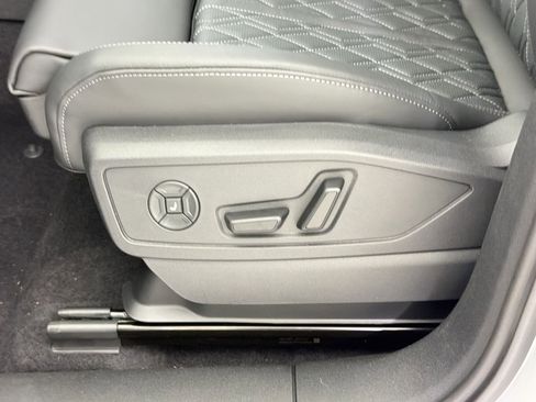 New 2026 Audi SQ5 Premium Plus image 15