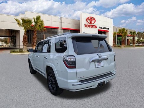 Used 2018 Toyota 4Runner Limited image 7