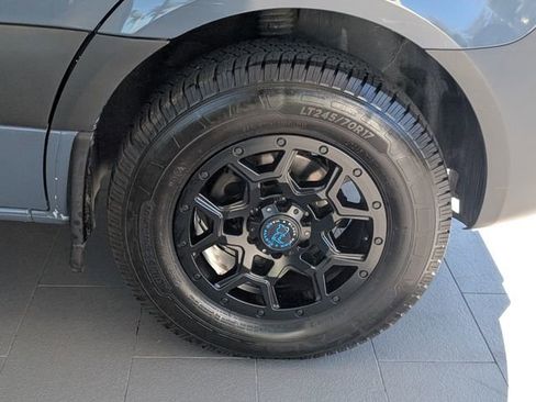 Used 2019 Mercedes-Benz Sprinter 144 image 13