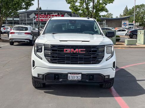 Used 2023 GMC Sierra 1500 Elevation image 6