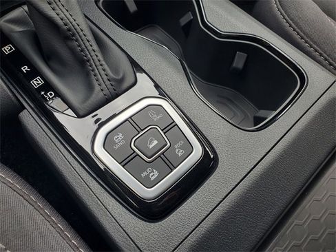 New 2026 Nissan Frontier SV w/ All-Weather Content Package image 27