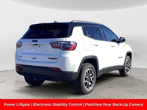 New 2026 Jeep Compass Trailhawk image 6
