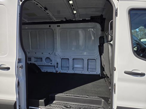 New 2026 Ford Transit 250 148 Medium Roof RWD image 6